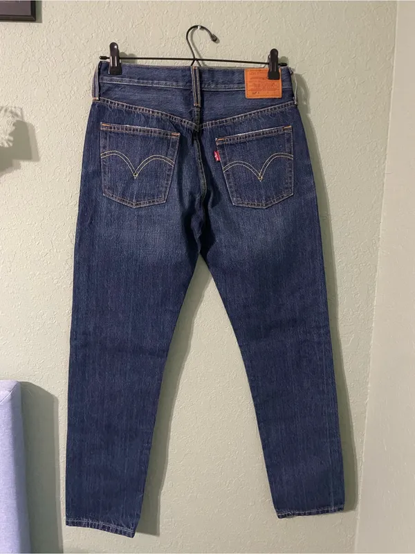 Levi’s 501 Tapered Distressed Jean Size W25 L28 Dark Wash Button Fly - Image 8