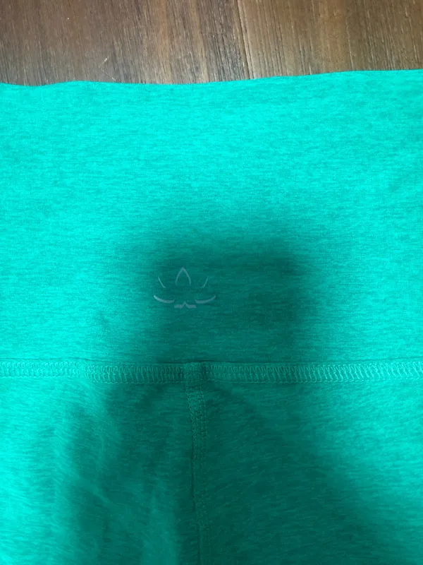 Green beyond yoga biker shirts (5 inch) - Image 4