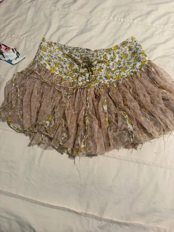 Free Peopleskirt - Image 4