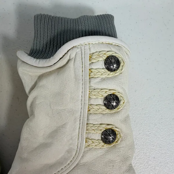 Burton Women L Snowboard Gloves DryRide Leather Button Detail Cream Tan Gray - Image 4