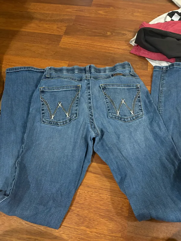 Wrangler Bootcut Jeans - Image 2