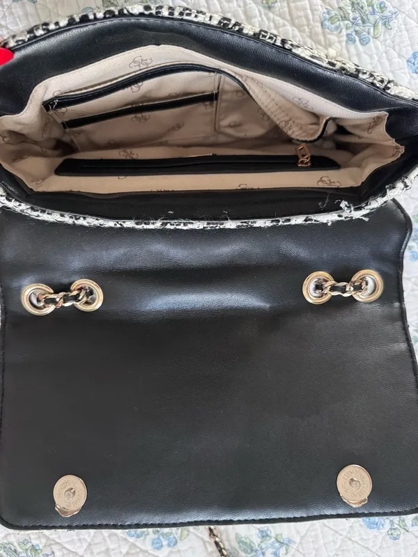 Guess Purse - Image 4