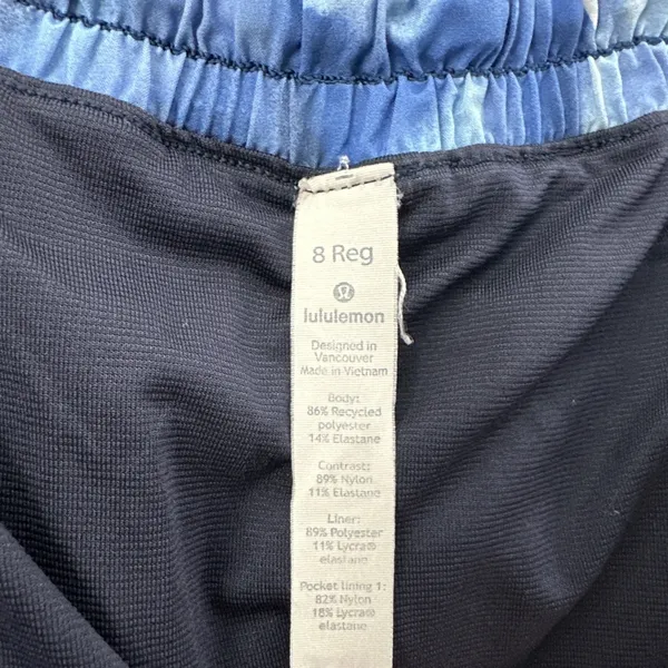 Lululemon Hotty Hot Shorts Low Rise 2.5" Mini Blush Blossom Athletic Gym Women 8 - Image 5