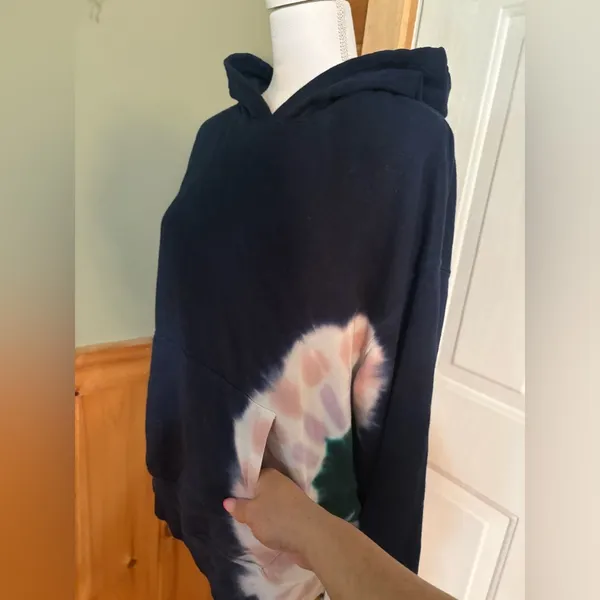 Wildfox large tiedye hooded kangaroo pocket sweatshirt - Image 5