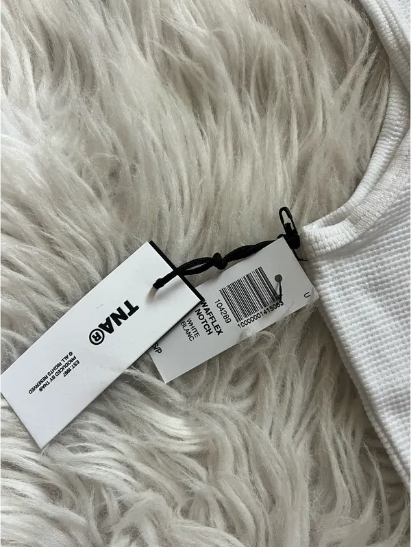 Aritzia TNA Tank Top Waffle - Image 4
