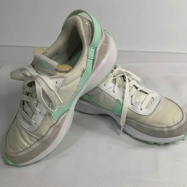 Nike Women's Sneakers in Mint Green and White - Image 7