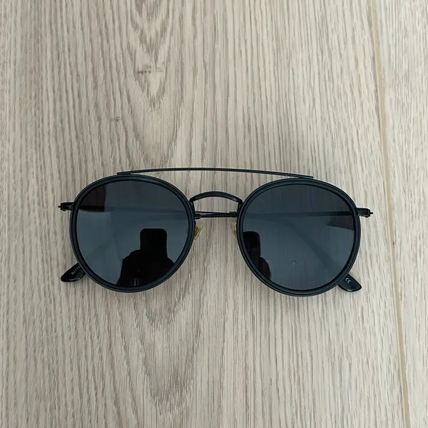 Princess Polly Black Aviator Sunglasses - Image 2