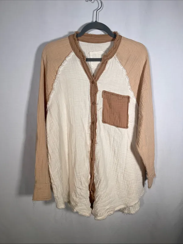 Aerie Womens Gauzey Coverup Button Down Shirt Oversized Medium Cream Pink - Image 2