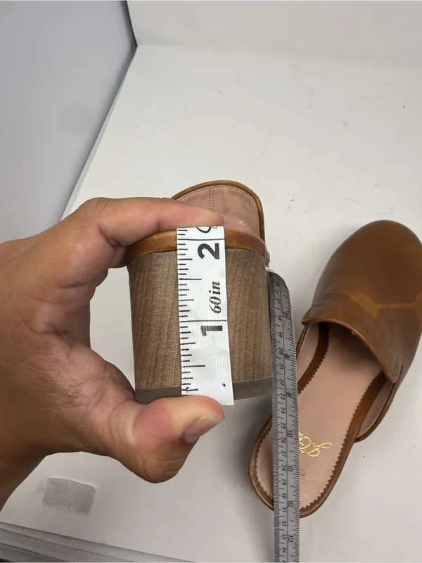 J Crew Brown Cognac Leather Clogs Size 6 - Image 7