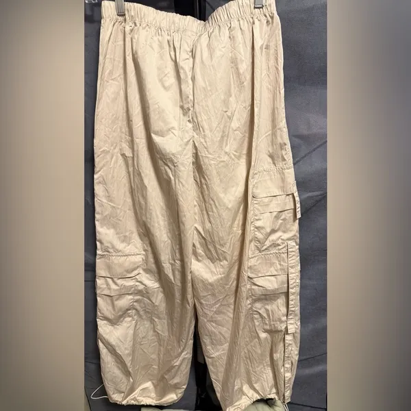 Rewash Cream Cargo parachute Pants Oversized Wide Leg Gorpcore Utility Size M - Image 10