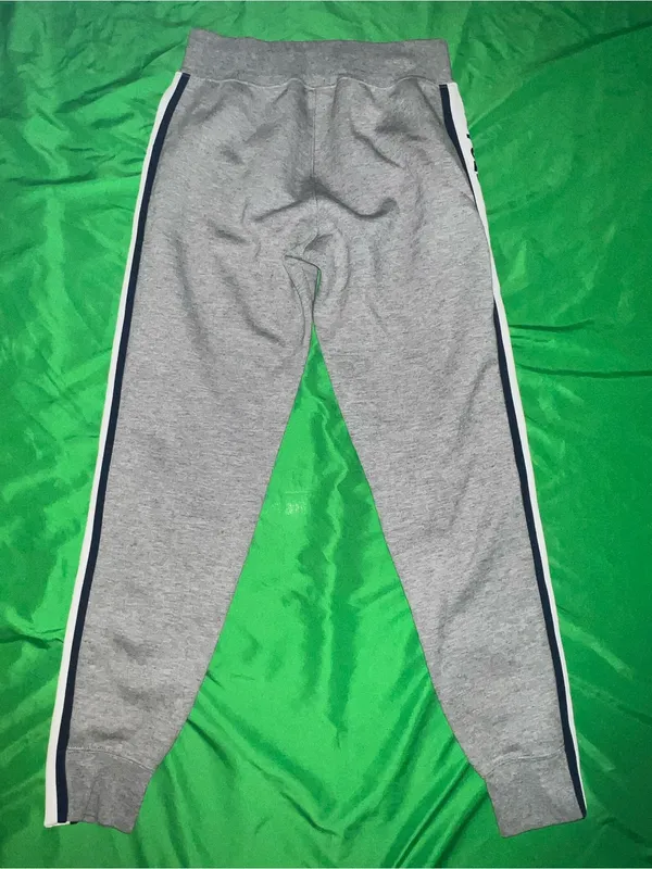Ralph Lauren Grey Sweatshirt with Navy Polo Label size Small - Image 2