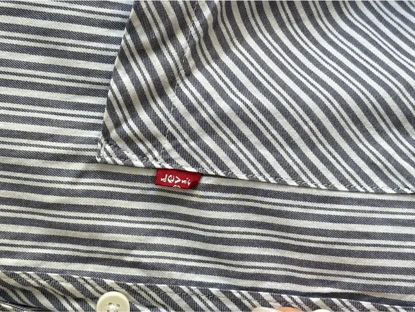 Levi’s Blue White Stripe Button Front Shirt Cotton Cropped Pocket Womens M - Image 5