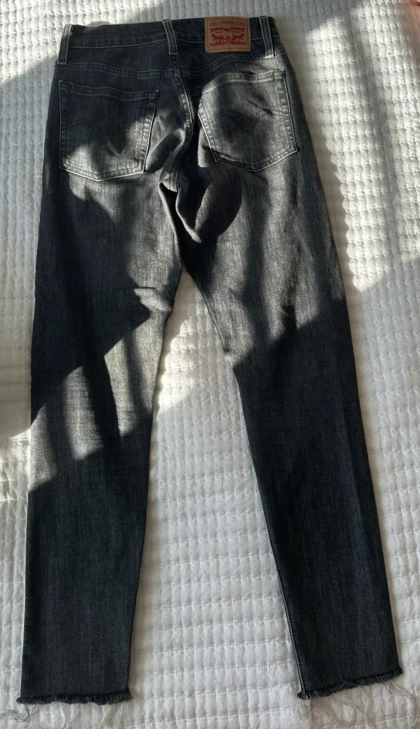 Levi’s Wedgie Jeans - Image 3