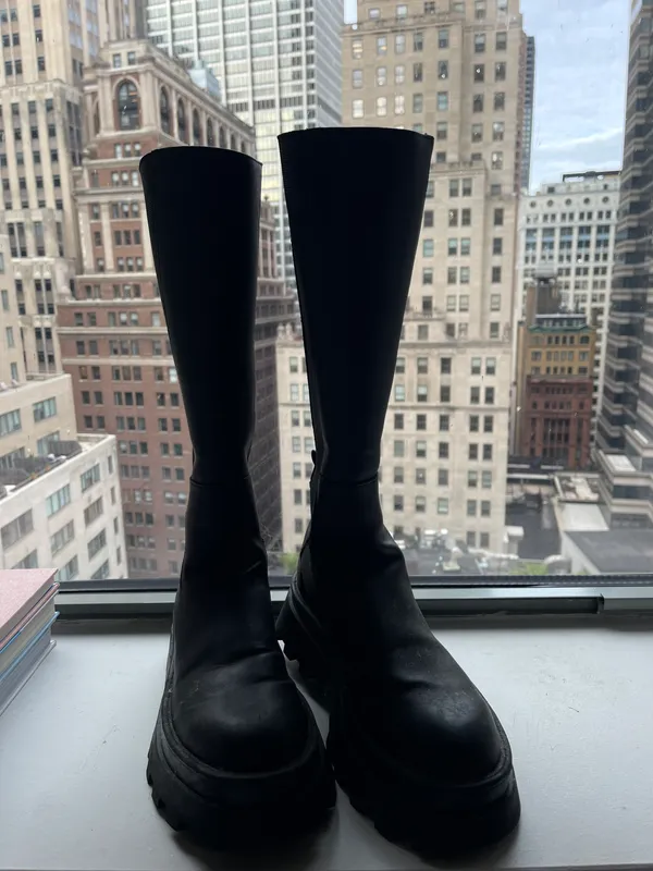 Pull & Bear Black Boots - Image 5