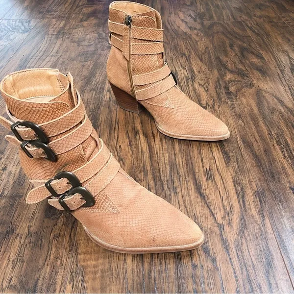 Matisse • Harvey Multi-Strap Boot embossed leather buckle tan western ankle - Image 14
