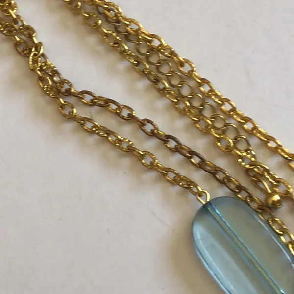 Elegant Gold Tone and Blue Necklace Earrings Jewelry Set - Image 6