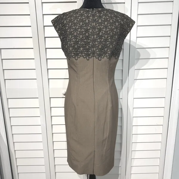 Jones New‎ York Dress Womens 4 Taupe Brown Crochet Lace Yoke Sheath Cap Sleeve - Image 3