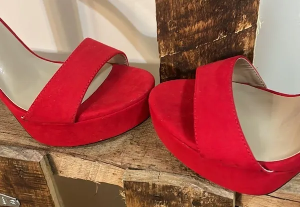 Dream Paris heels woman’s red chunky fashion ankle strap platform shoe New Sz 7 - Image 7