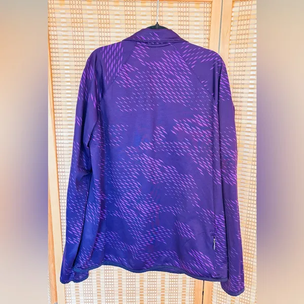 Under Armour dark purple sports athletic breathable jersey stretch top shirt szM - Image 3