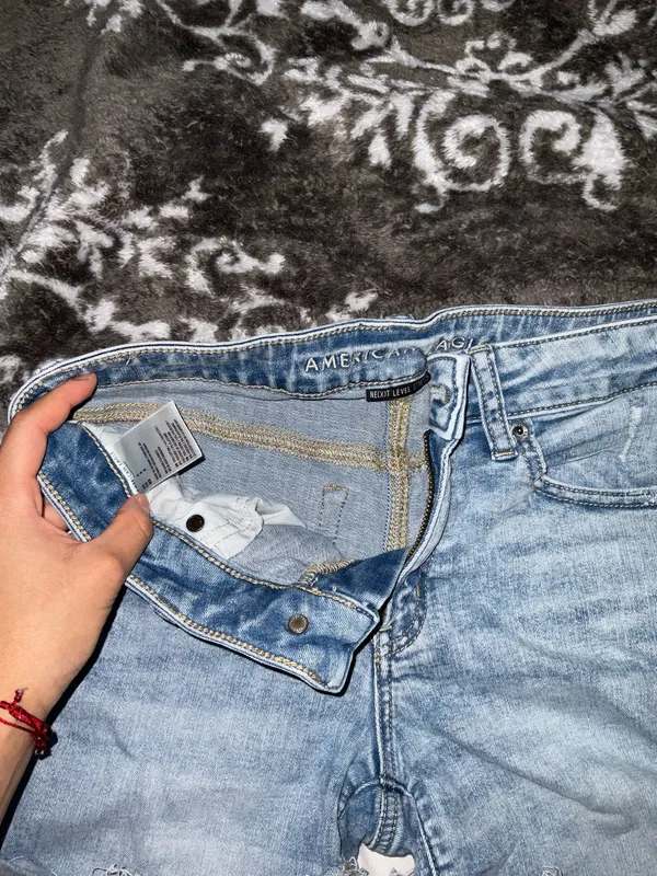 American Eagle Shorts - Image 2