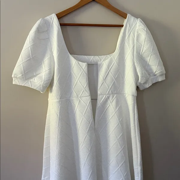 Rihoas The Solid Textured Puff Short Sleeve Mini Dress Square Neck White Size L‎ - Image 9