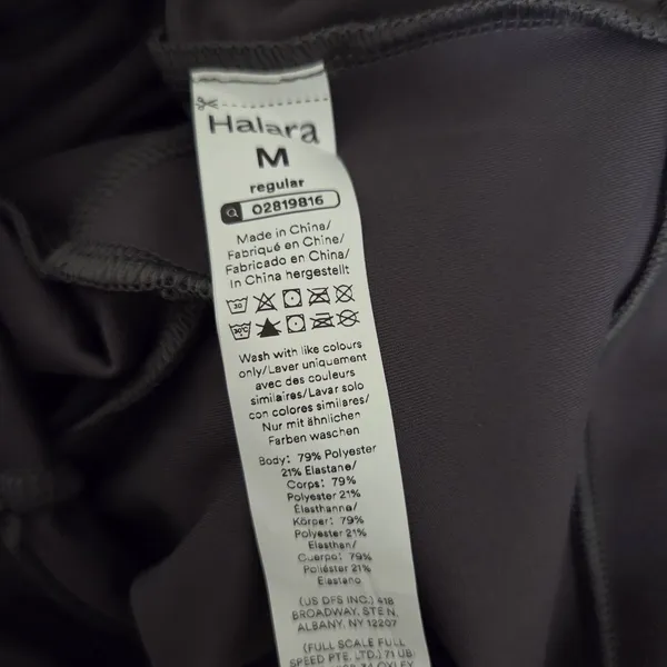 NWT Halara High Waisted Drawstring Pocket Skinny Cropped Yoga Pants Medium - Image 4