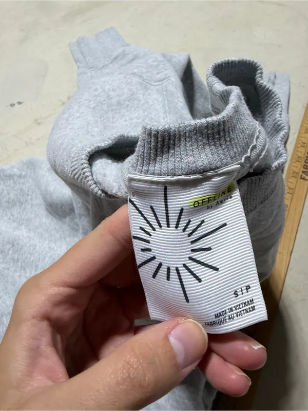 Aerie offline Crewneck Sweatshirt - Light Gray small - Image 7