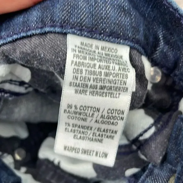 Lucky Brand Long Inseam Jeans 12/31 dark Wash - Image 7