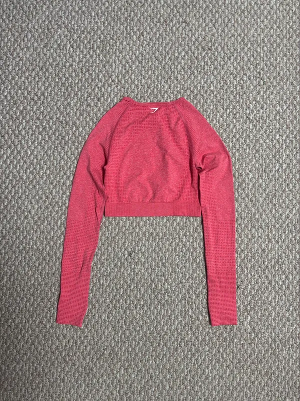 Gymshark Coral Pink Activewear Workout Cropped Long Sleeve Athletic Top - Image 2