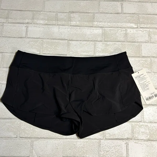Lululemon Speed Up Shorts 2.5 inch Black Size 12 - Image 3