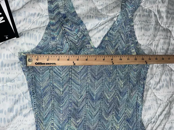 Madden NYC Size Small Blue Green Metallic Chevron Knit Maxi Dress - Image 9