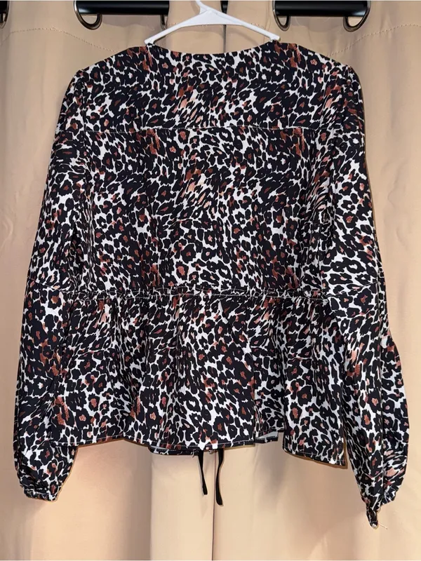 Amazon NEW cheetah print blouse - Image 3