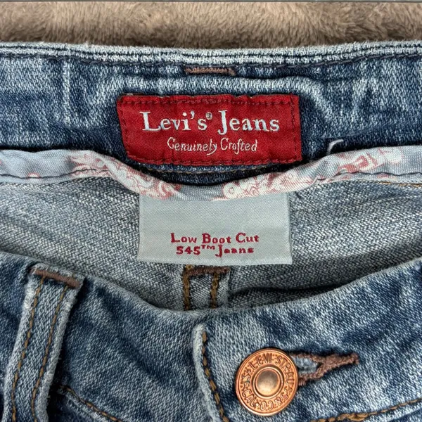 Y2K Levi’s 545 Low Bootcut Jeans Women’s 28x25 Blue Medium Vintage Floral Chic - Image 4