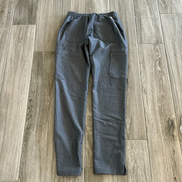 Figs scrubs - Image 3