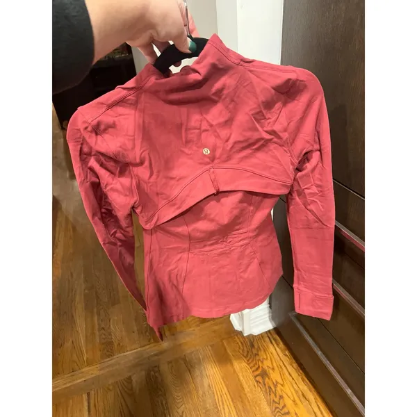 Lululemon Hooded Define Jacket‎ reddish pink size 4 - Image 3