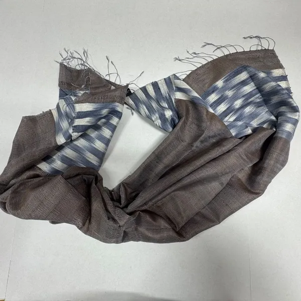 Unisex Silk Scarf With Thin Fringes‎ 68" x 25" - NEW in Bag. - Image 6