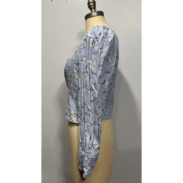Rachel Zoe Linen Blend Crop Top Sz M Blouse Long Sleeve Square Neck Blue Floral - Image 3