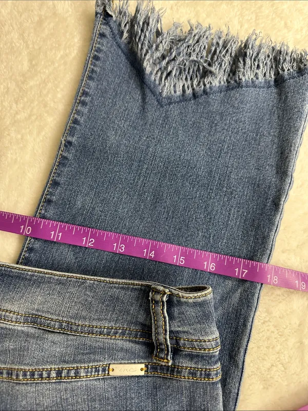 INC International Concepts Medium Blue Cropped Raw-Hem Jeans - Image 5