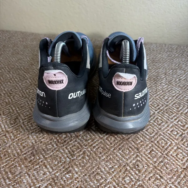 Salomon Outpulse Gore-Tex Hiking Shoes Womens Sz 8.5 Blue Grey Outdoor Gorpcore - Image 7