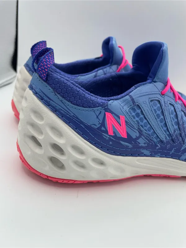 New Balance water sneaker shoes women’s Size 9 1/2 070BB blue pink - Image 10