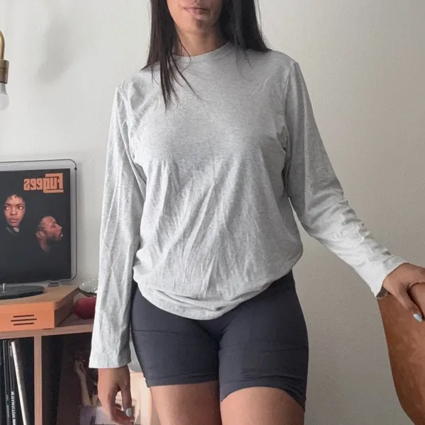 SKIMS Heather Grey Modal Cotton Long Sleeve Crew Neck Top Size M - Image 3