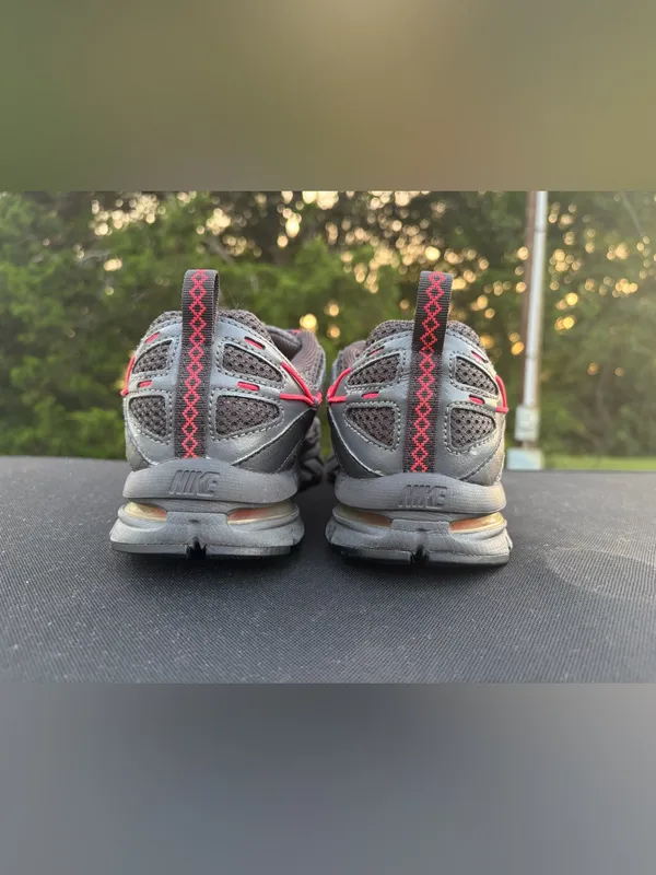NIKE Trail Ridge Sz 8 Pink Gray Black SNEAKERS SHOES 9.5 hiking travel, athletic - Image 4
