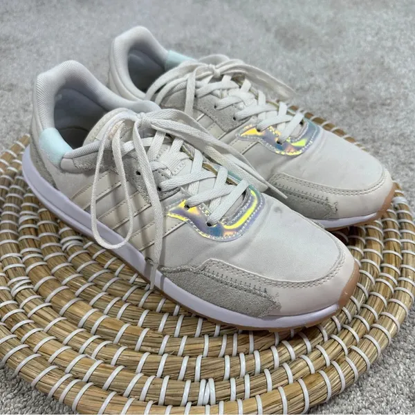 Adidas Women's Retrorun Running Shoes Sneakers GV7374 in Chalk White Size 7 - Image 2