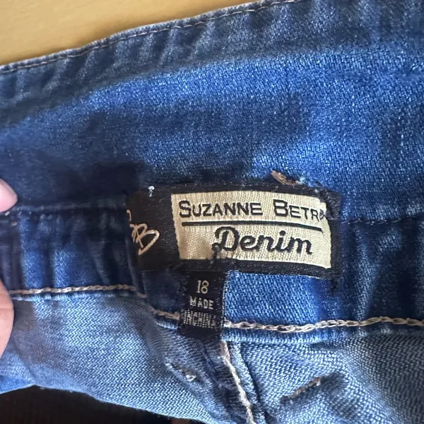 Suzanne‎ Betro Women's Jeans size 18 - Image 4