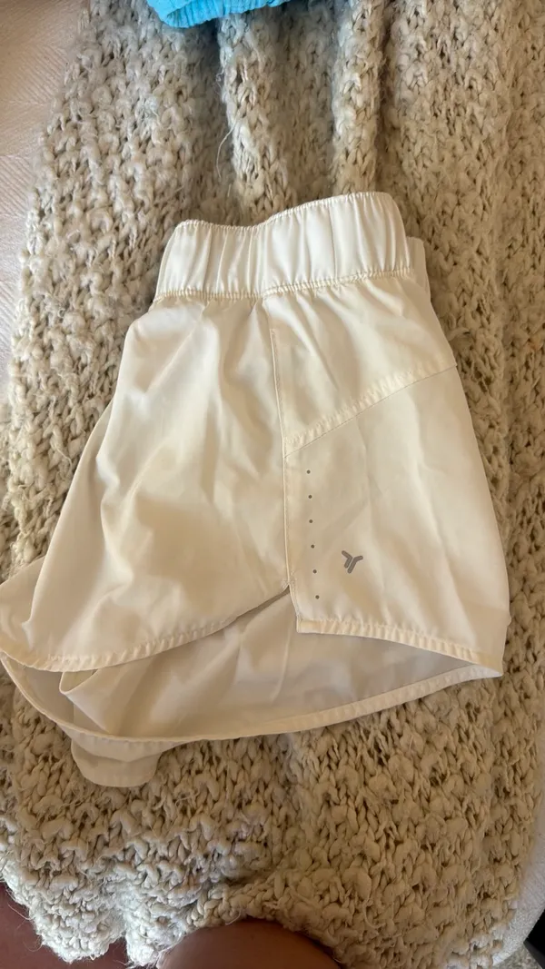 Old Navy White Athletic Shorts - Image 4