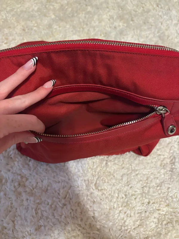 Red Coach Crossbody - Image 2