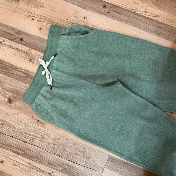 Feat BlanketBlend Joggers seafoam green sz Medium. - Image 5