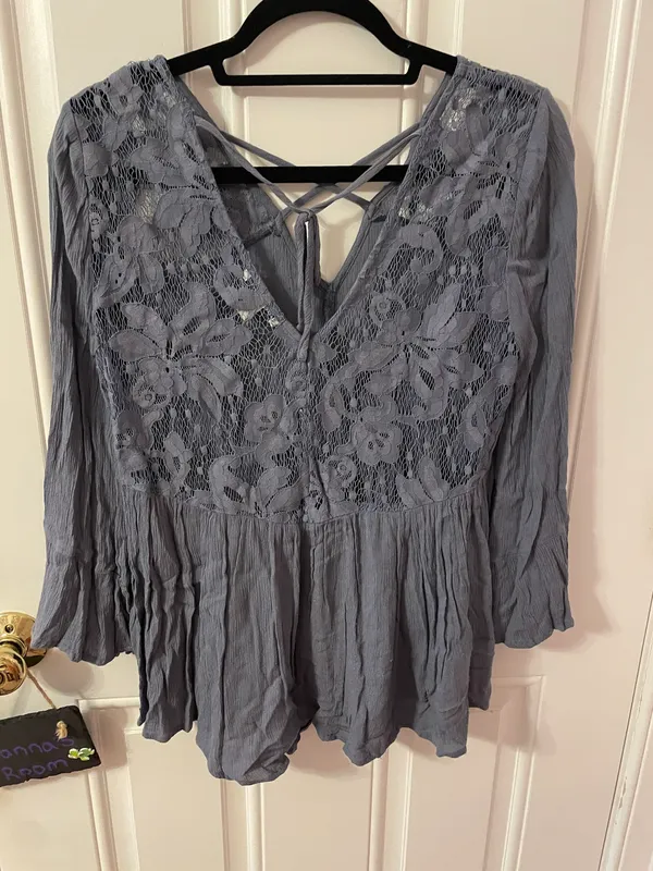 American Eagle Purple Blouse - Image 2