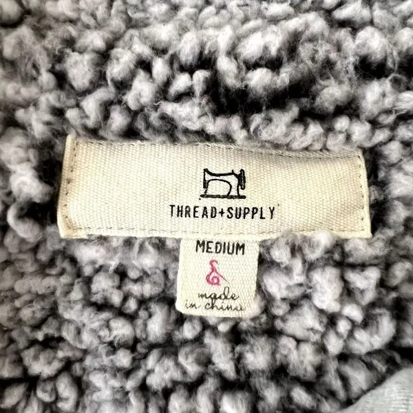 Thread + Supply Fleece Pullover Fuzzy Sweatshirt Gray Size M - Image 6
