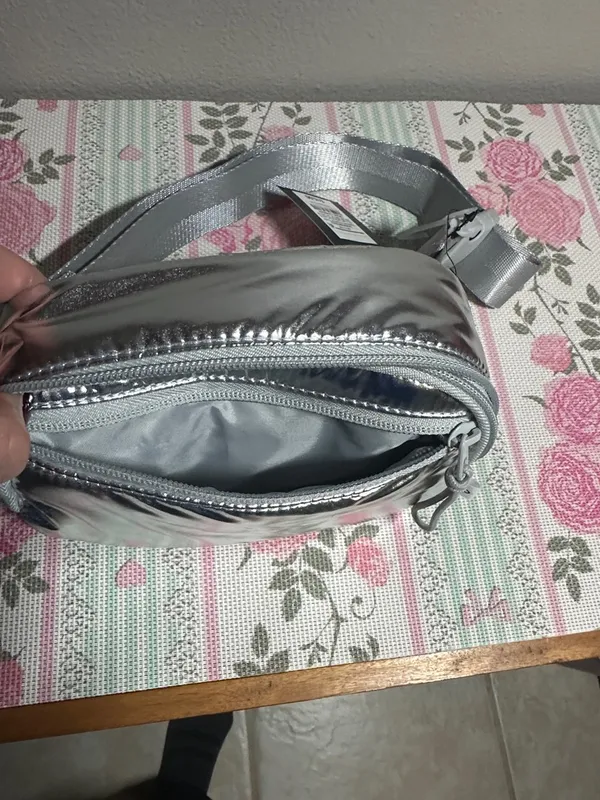 Adjustable Metallic Silver Mini Crossbody Bag NWT - Image 6